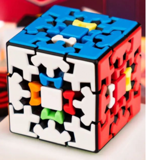 Антистресс игрушки и головоломки