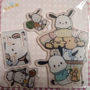 Акриловый стенд 10-13 см. трехслойный 2D (21) SANRIO