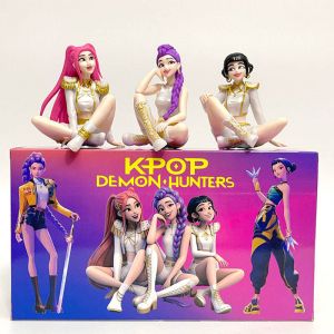 Набор аниме фигурок K-POP Охотницы на демонов сидят из 3-х штук