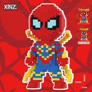 Конструктор из блоков Человек паук с мечами (1515 блока, 21х13х7см)