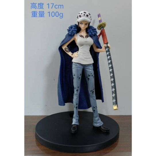 Аниме фигурка Ван пис Боа Хэнкок в костюме Трафальгар Д. Ватер Ло (цветная коробка)