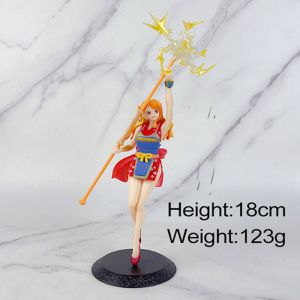 Аниме фигурка Ван пис Нами с жезлом (цветная коробка)