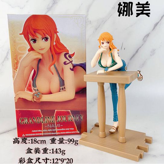 Аниме фигурка Ван пис Нами стоит за барной стойкой (цветная коробка)