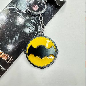Брелок металлический крутящийся Бетмен 4
