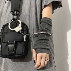 Перчатки-митенки серые