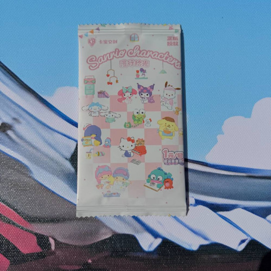 Бустер с коллекционными карточками Sanrio characters 2 (3 карточки внутри)