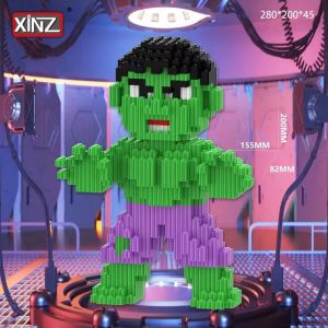 Конструктор из блоков Халк (1633 блока, 20х15х8см)