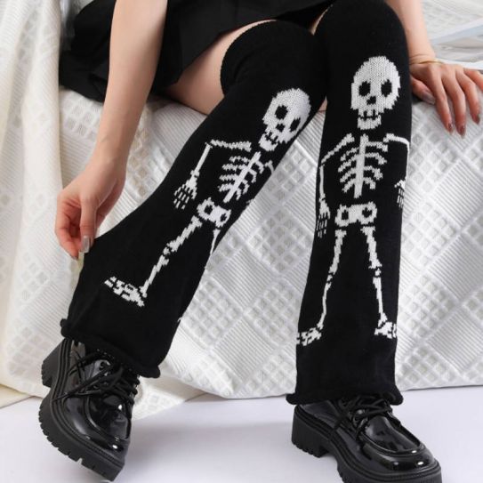 Вязаные гетры Черные со скелетами