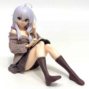 Аниме фигурка Путешествие Элайны - Элайне в кофте сидит